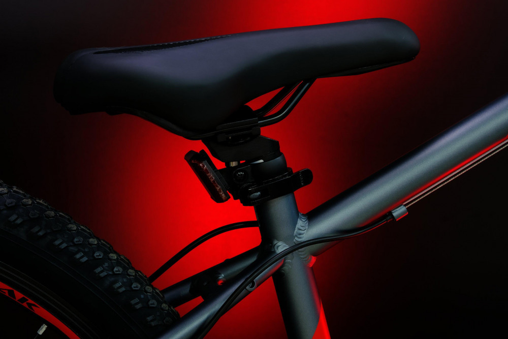 LORAK SHARK 26 BLACK Матовый Чёрный/Красный