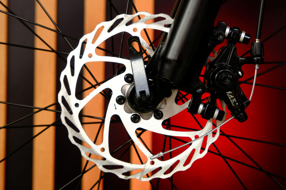 LORAK Sel 8800 NEW Матовый Чёрный/Красный рама 19 (на рост 171-182)